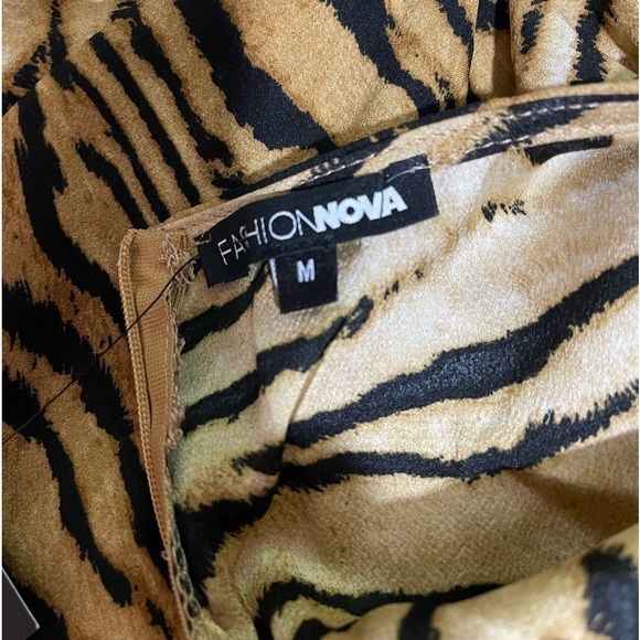 Fashion Nova Without Reservations Mini Dress in Brown Combo Sz. Medium NWT - Picture 11 of 13